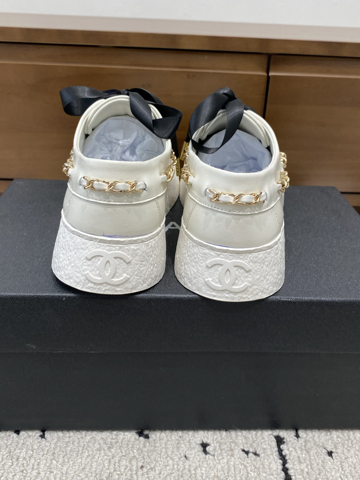 Women's high heels